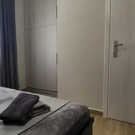 Larix Luxury Apartamento *