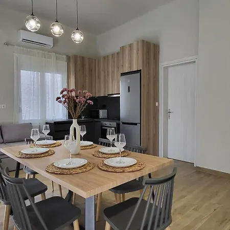Apartment Larix Luxury *